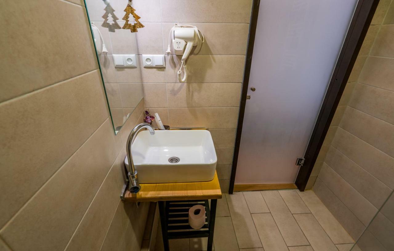 Kato'S Aparthotel Gudauri Mgzavrebi エクステリア 写真